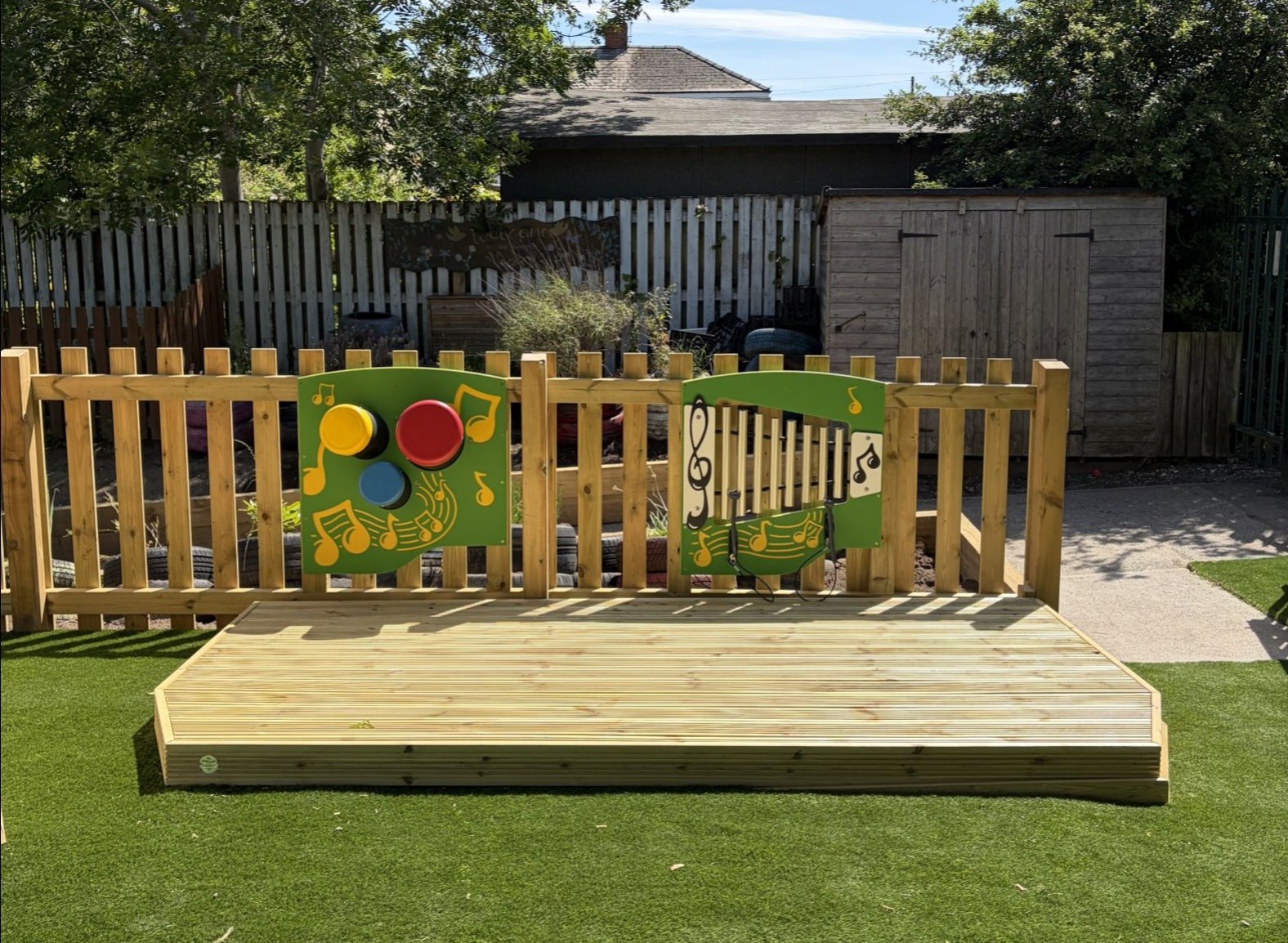 Decking Stage photo